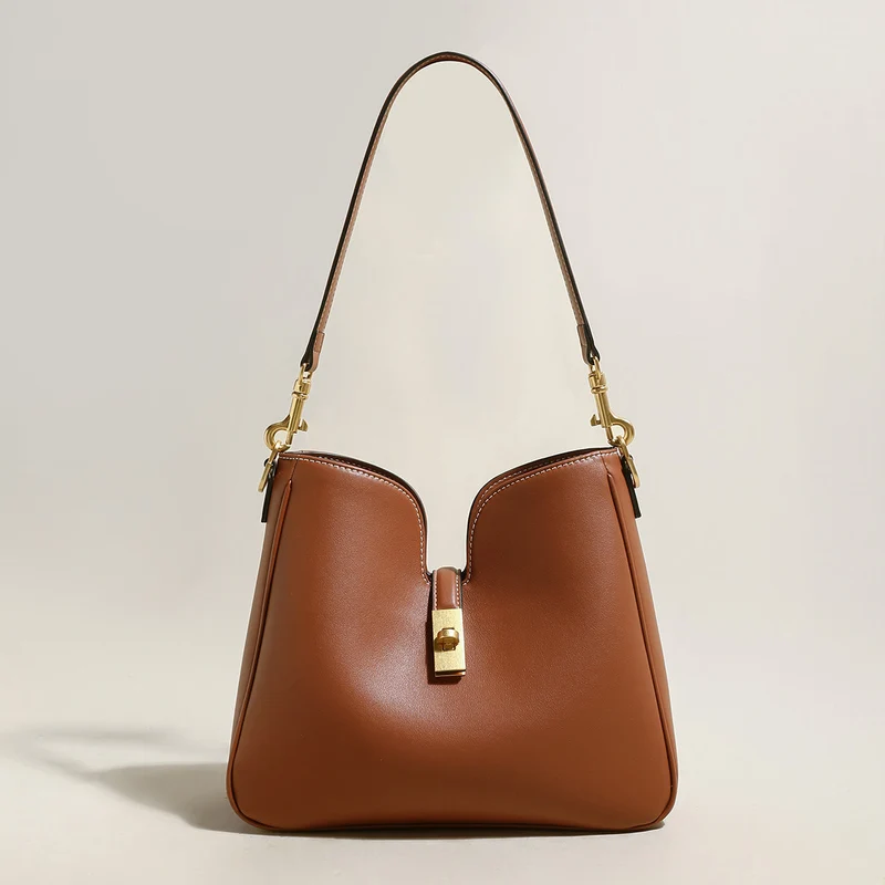 Stylish Scallop Leather Tote Bag