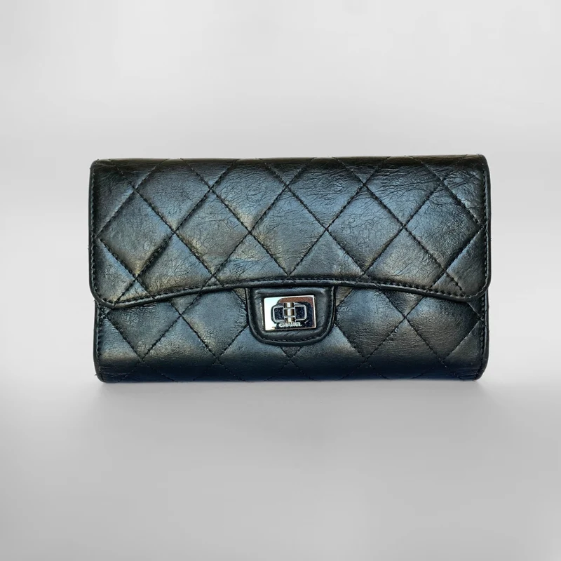 Chanel 2.55 Portomonee lammskinnsläder
