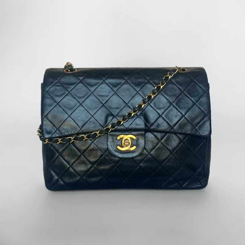 Chanel Classic Flap Bag Högt lammskinnsläder