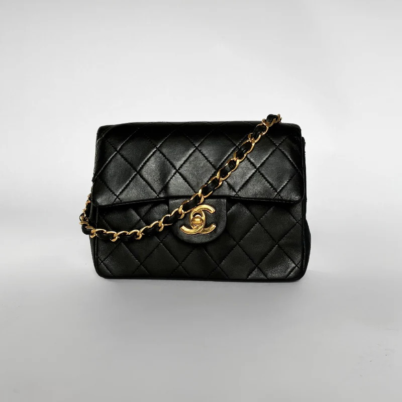 Chanel Classic Flap Bag Mini lammskinns läder