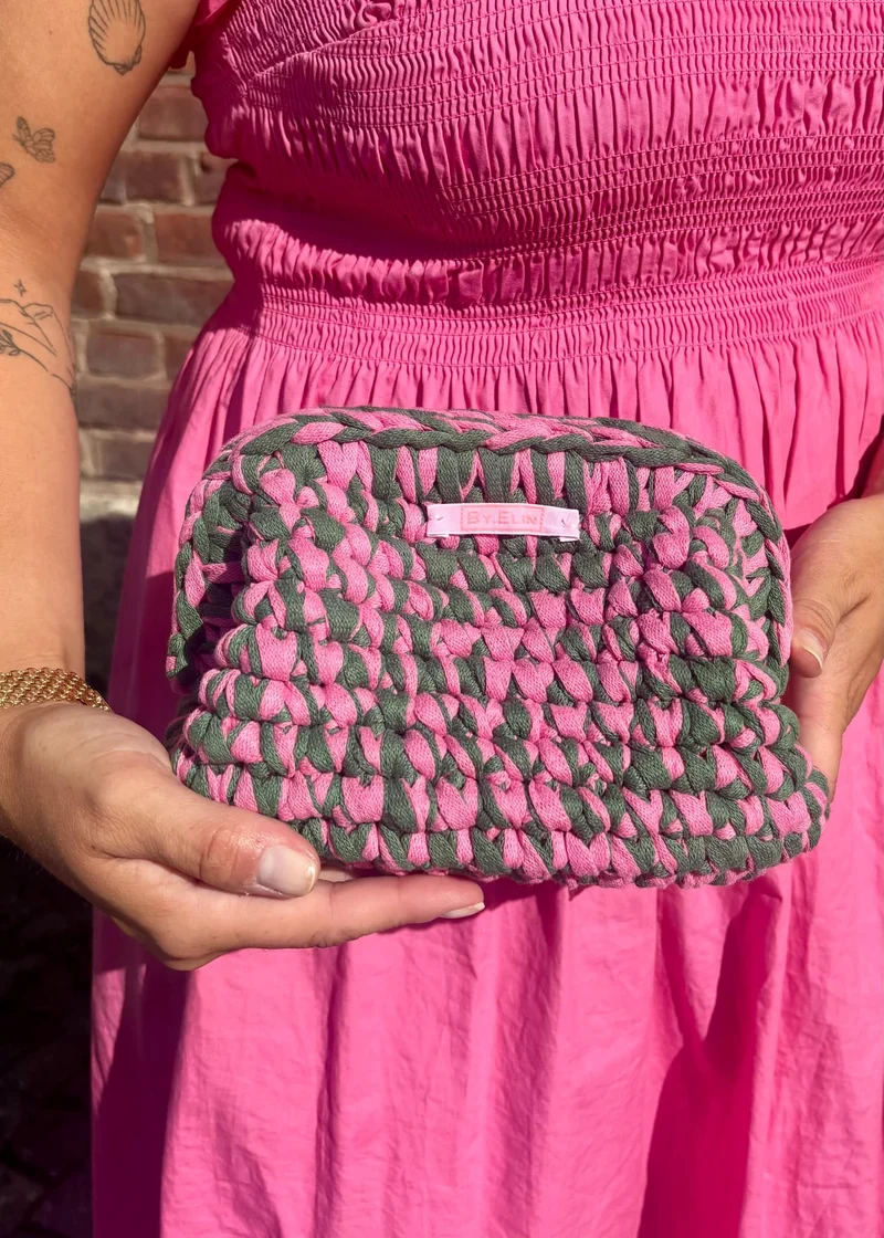 AGNES clutch - Mellan - Grön/rosa