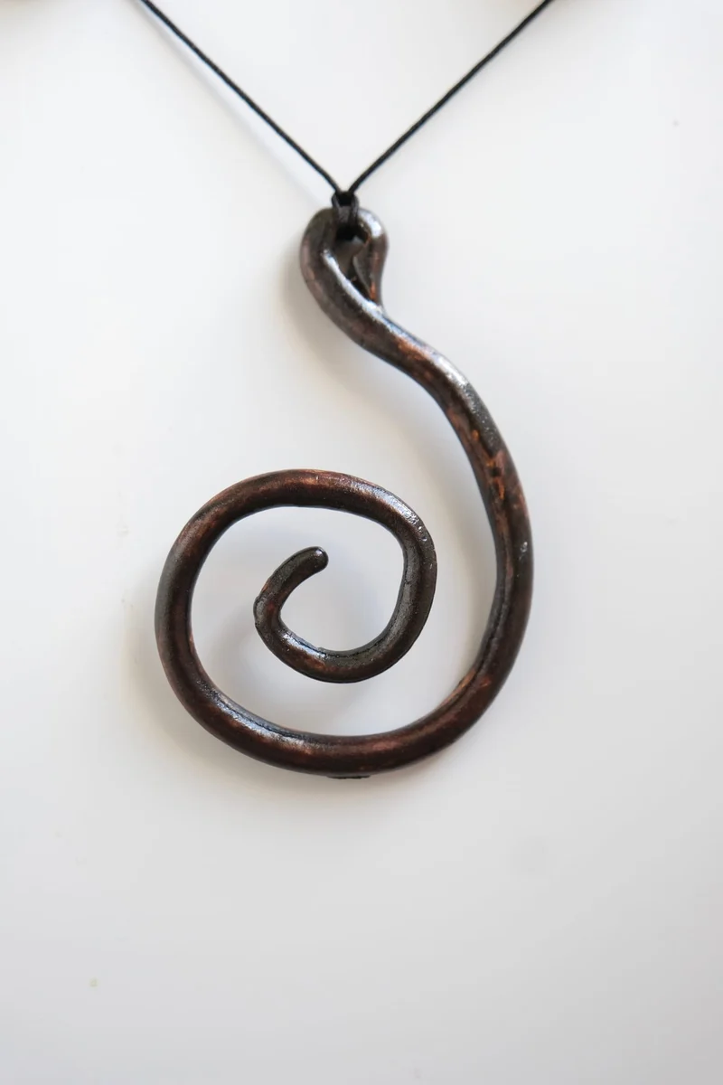 Spiral Metallisk Hängehalsband