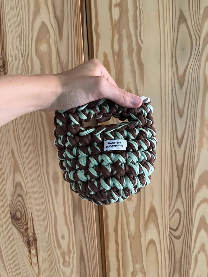 Kiwi bag MINI - virkad handväska
