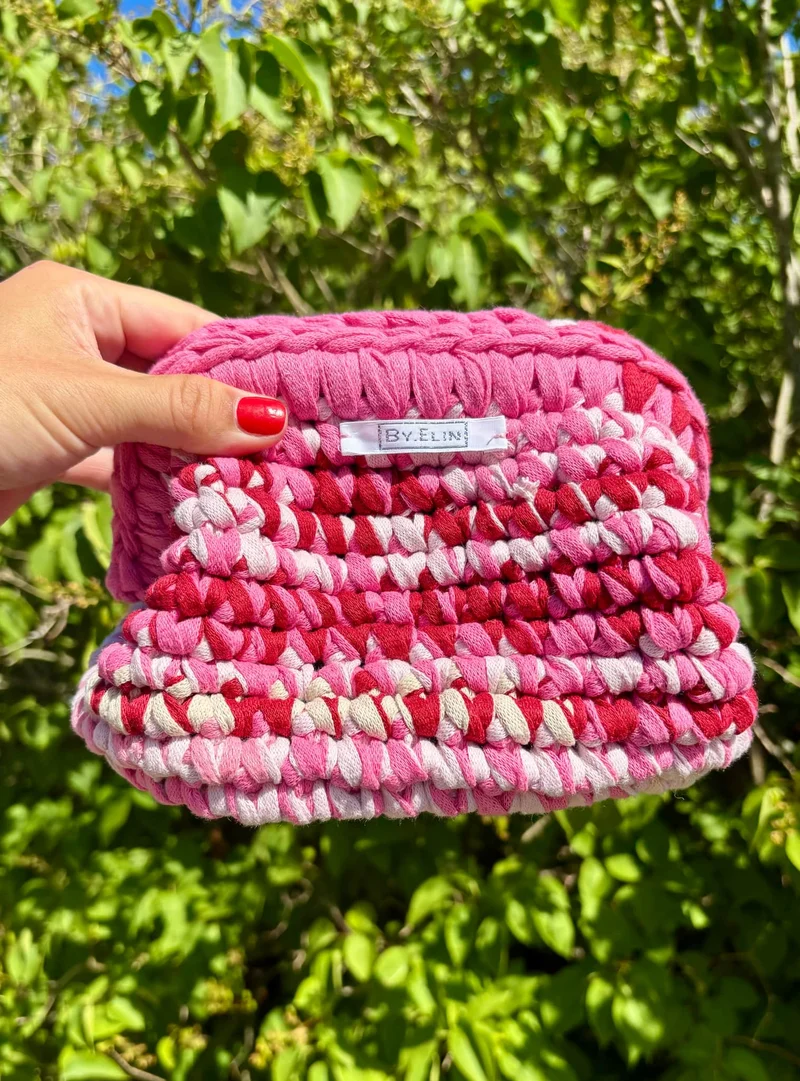 AGNES clutch - Mellan - Blandad rosa