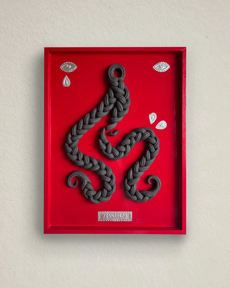 Ties That Bind, Keramik och Träskulptur