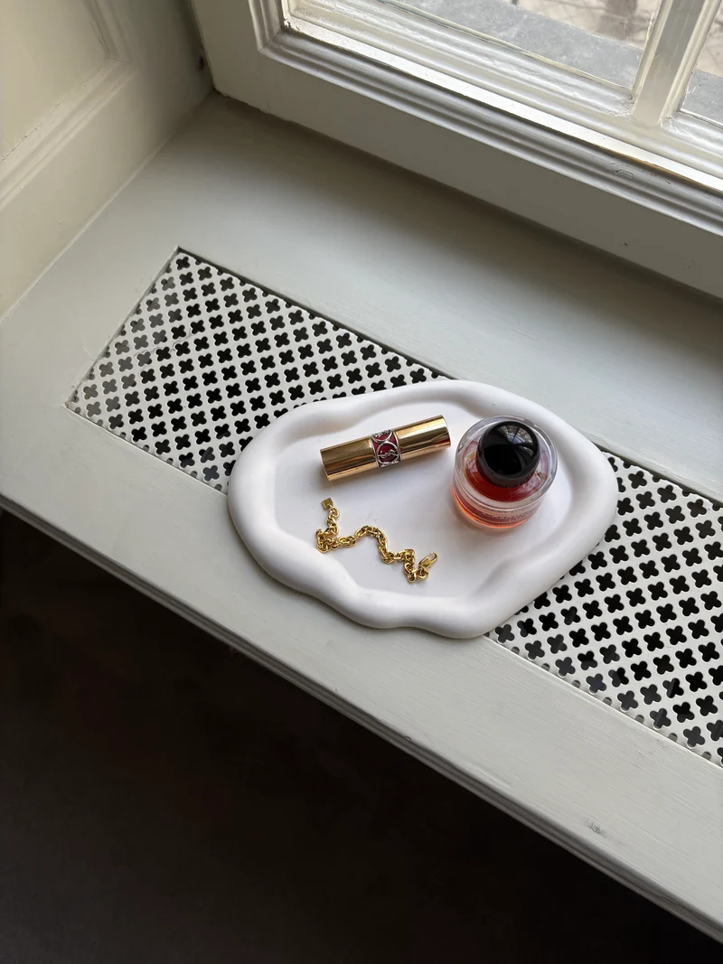 Cloud Tray