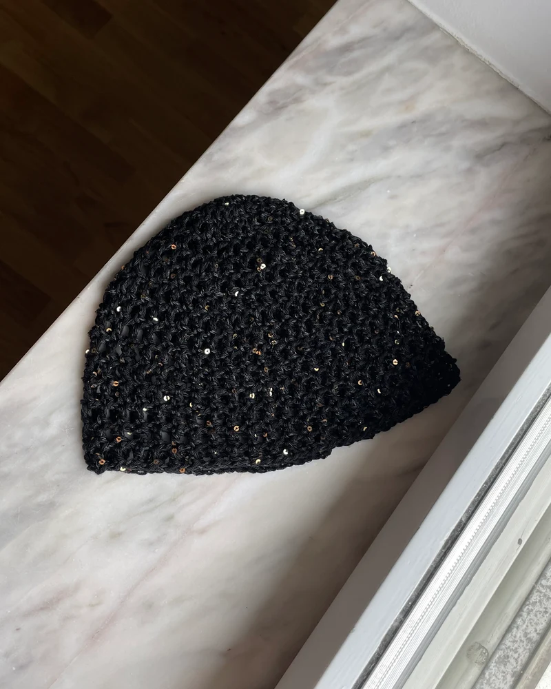 Glittermesh Mössa - Svart