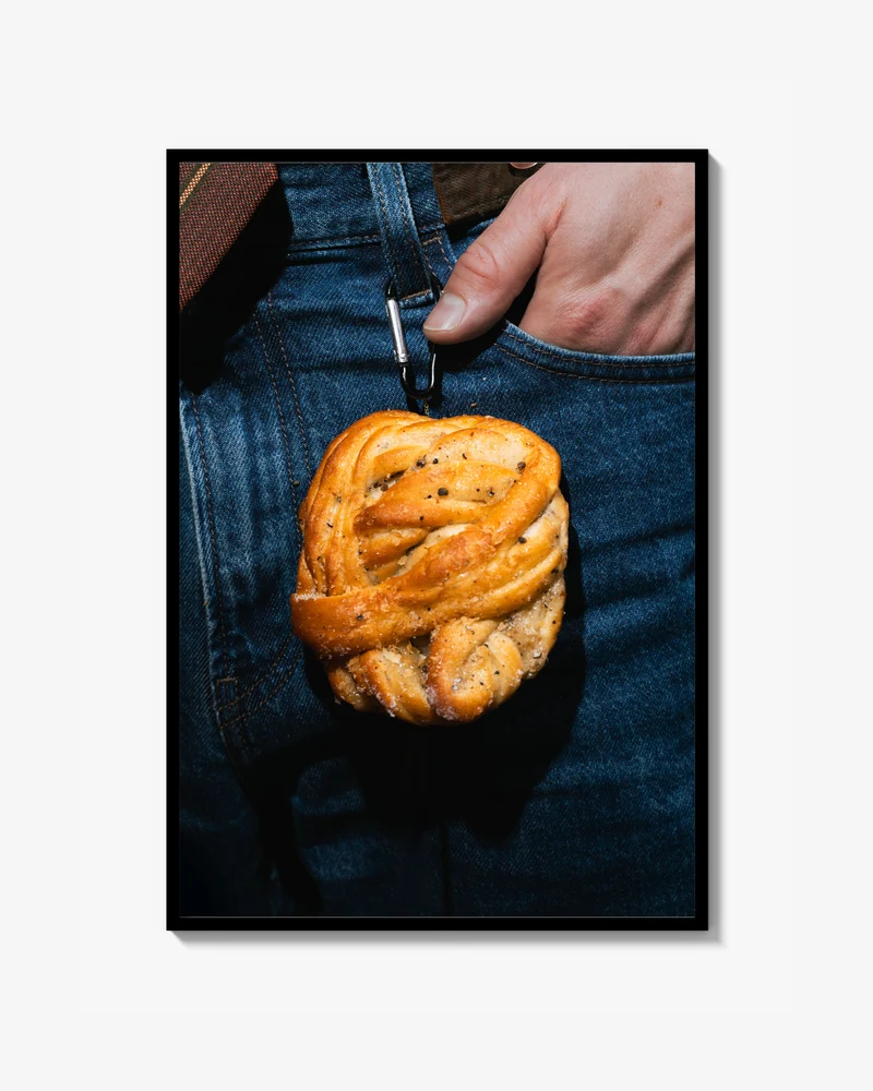 Kardemumma Carabiner Print