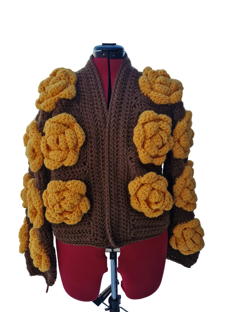 Statement Rose – Virkad Kofta – 100% Ull