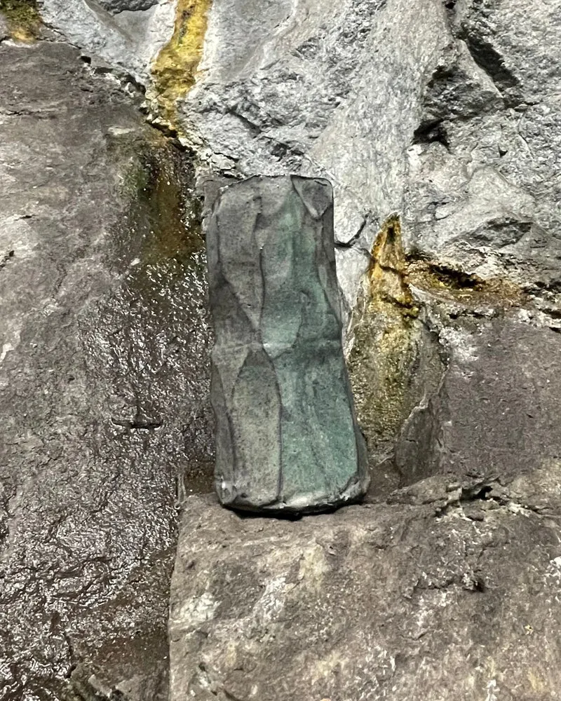 SLATE - Vas
