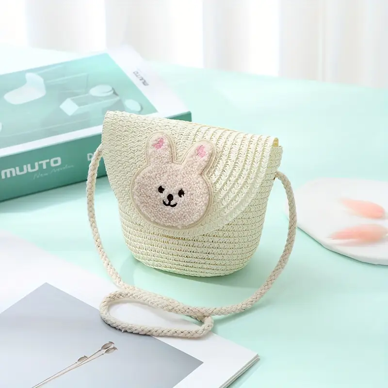 Straw Crossbody bags