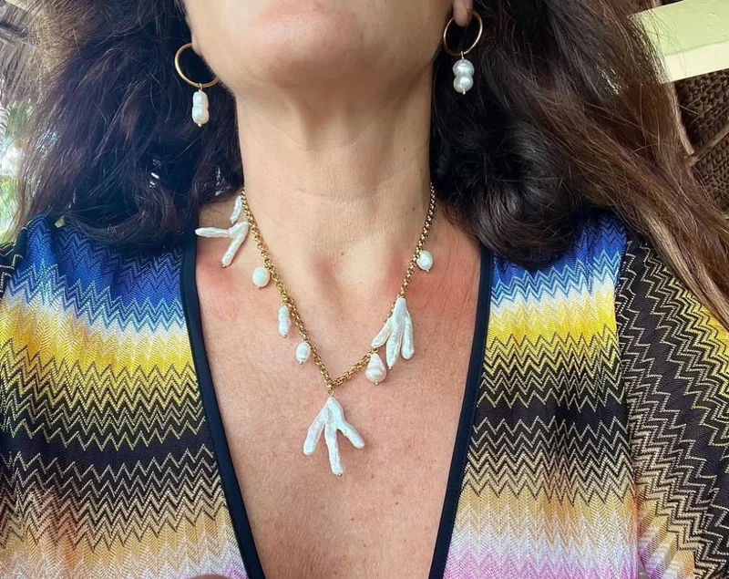 Lilie Halsband