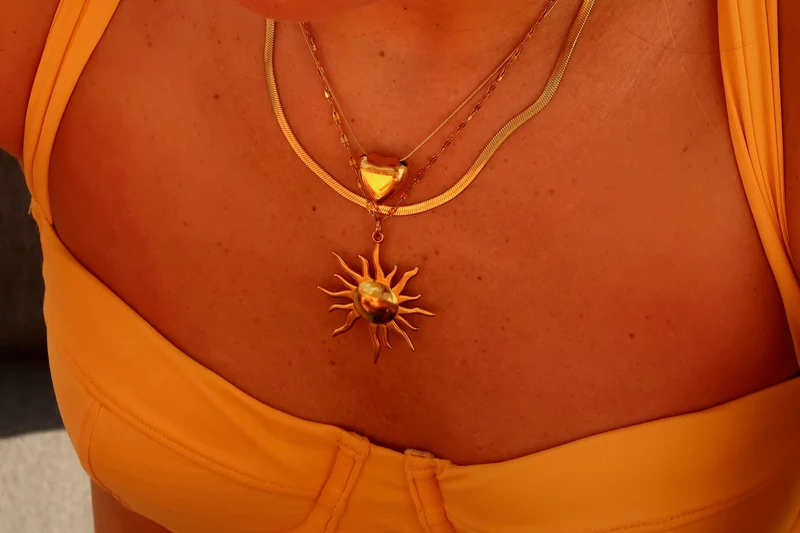 SHINE - Guld Solhalsband