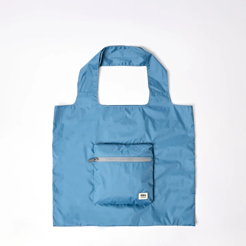 ROKA Borough Medium Återvunnen Nylon Ripstop-väska | Retroblå