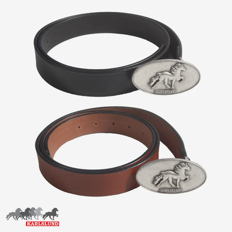 Bälte Karlslund, läder och metallbuckle med töltande häst