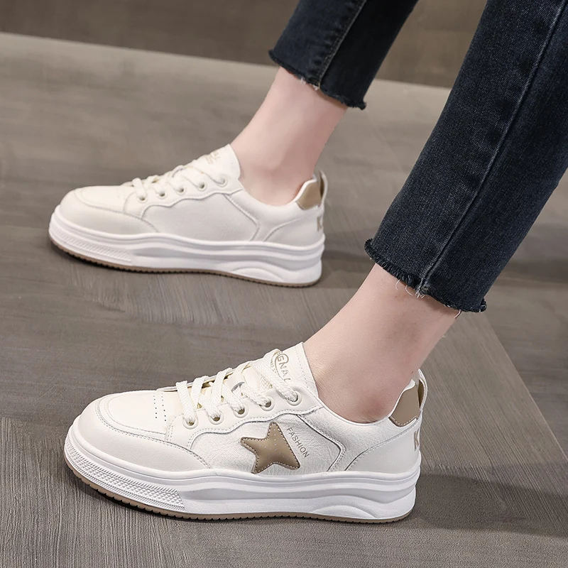 Women's Fashion Leather Soft Flat Casual Sneakers