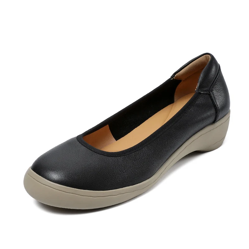 Women Simple Solid Leather Low Wedge Casual Shoes