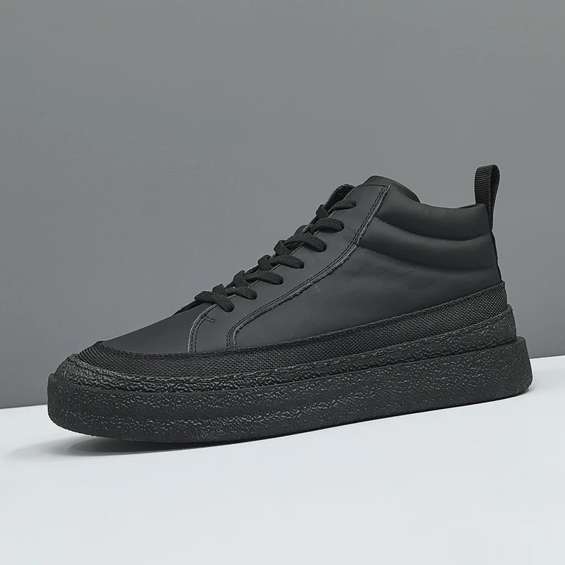 Men Solid Black Leather Simple Casual Shoes