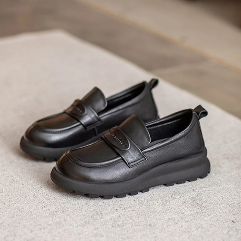 Women Retro Solid Leather Soft Casual Loafers