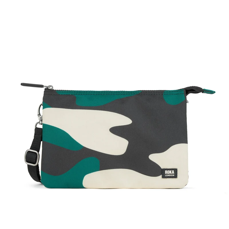 ROKA Carnaby Crossbody XL Urban Rose Camo Återvunnen Canvasväska