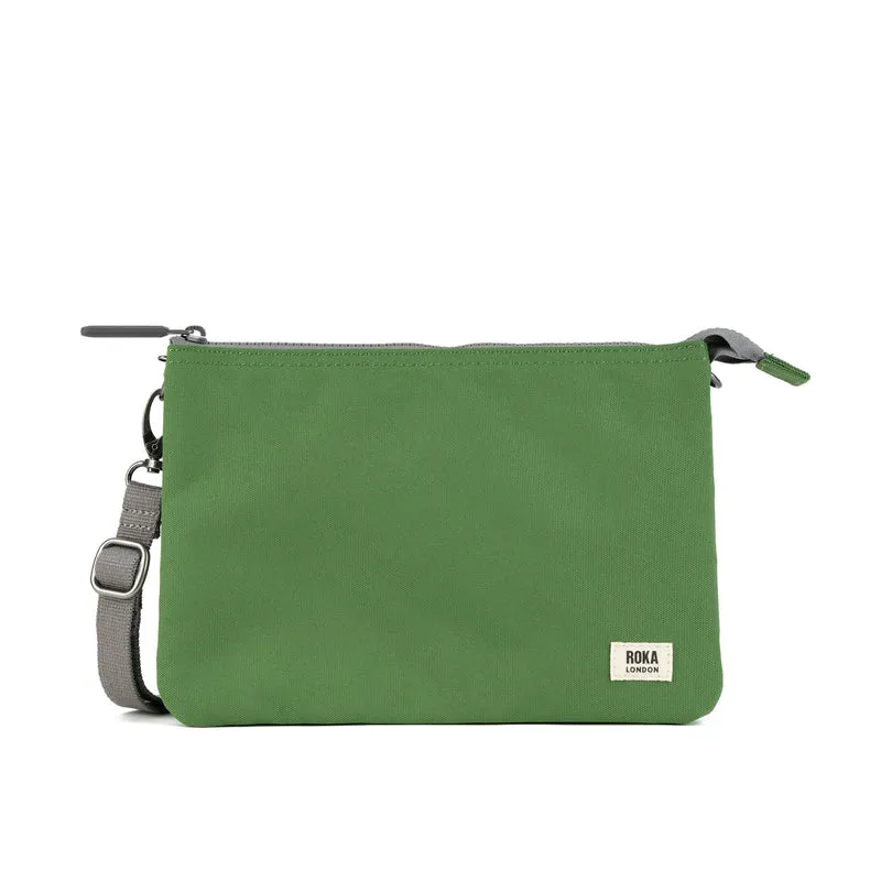ROKA Carnaby Crossbody Foliage XL återvunnen canvasväska