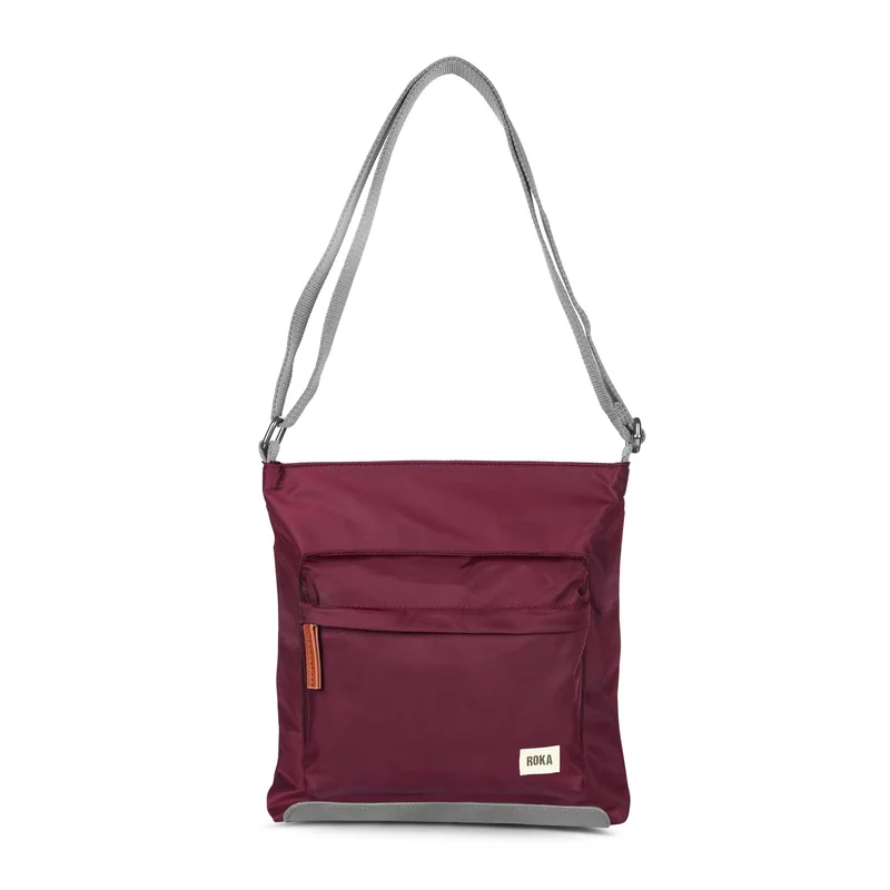 ROKA Kennington B Plum Medium Återvunnen Nylonväska